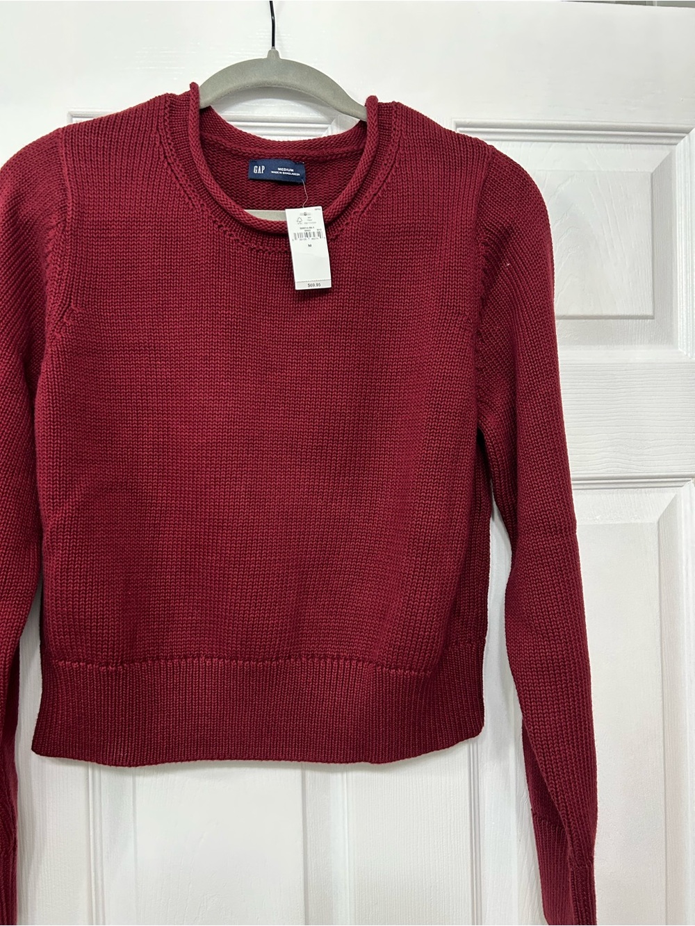 GAP Women's Crewneck Sweater in Berry Red